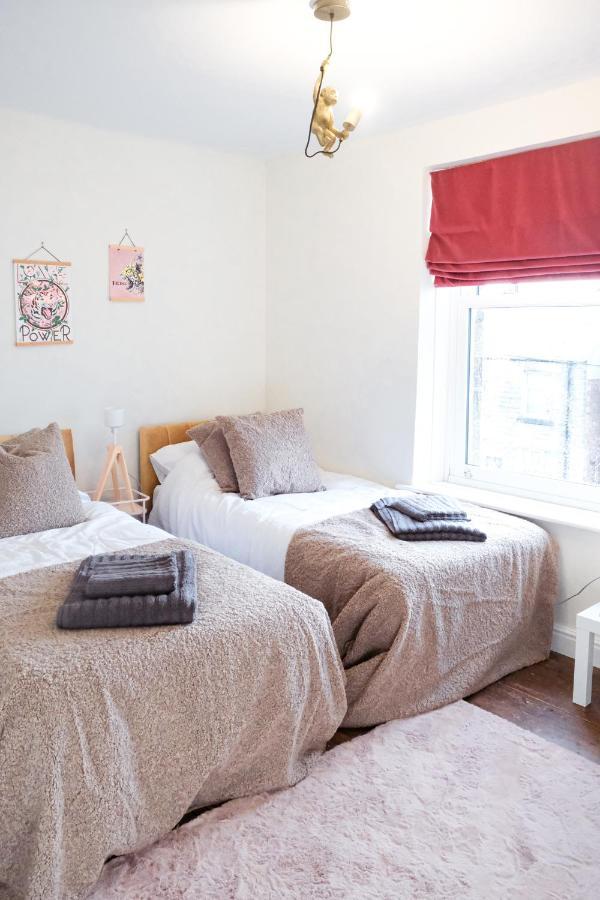 Gorgeous 3 Bed House In Matlock + Garden 'Lookout' Villa Exteriör bild
