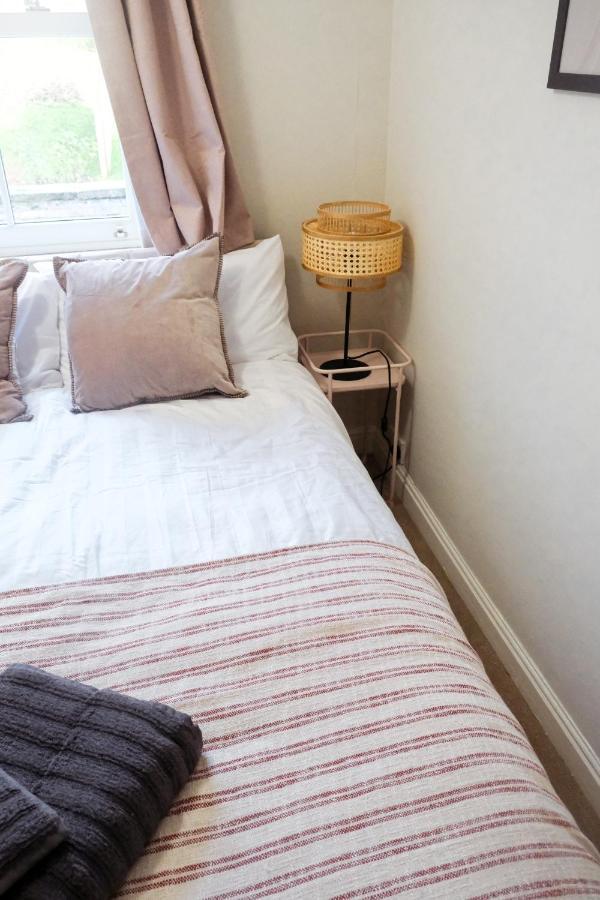 Gorgeous 3 Bed House In Matlock + Garden 'Lookout' Villa Exteriör bild